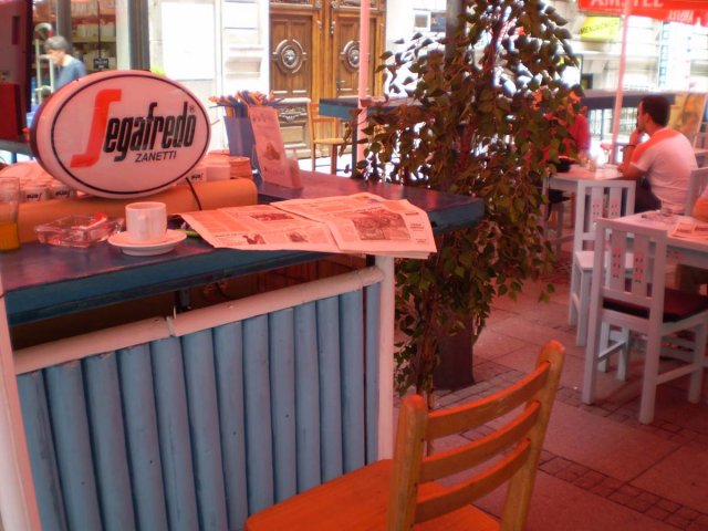 bluemoon010709 16.jpg,  bytes